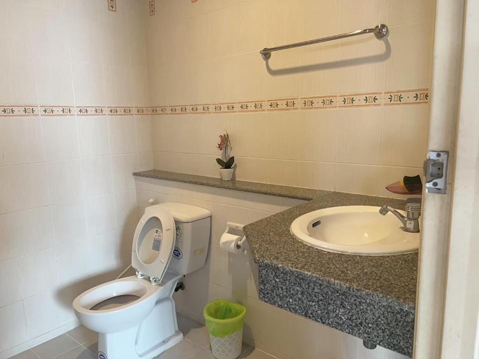 24 Hostel Donmuang Bangkok Kültér fotó